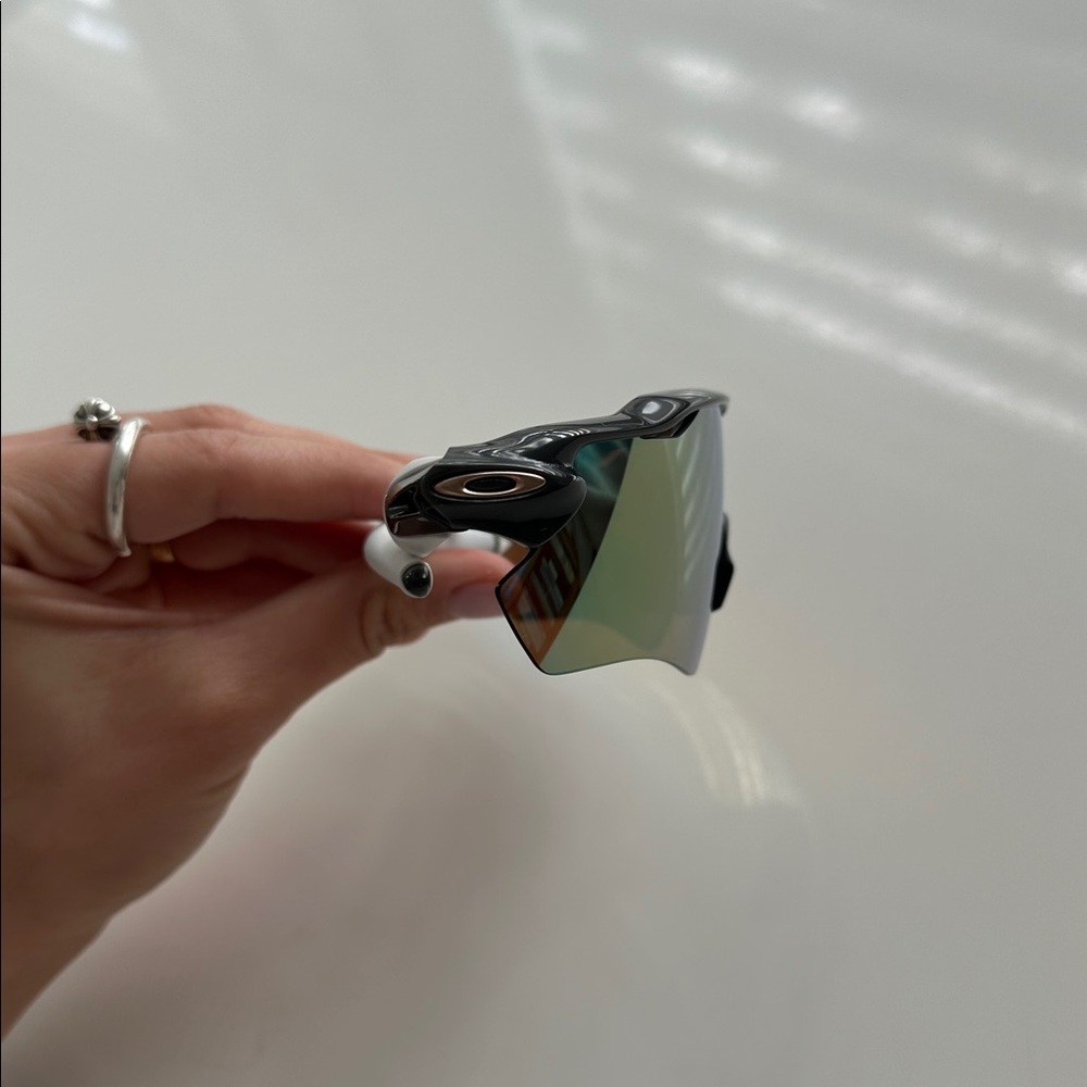 Oakley Radar EV Path Sunglasses - Picture 3 of 12
